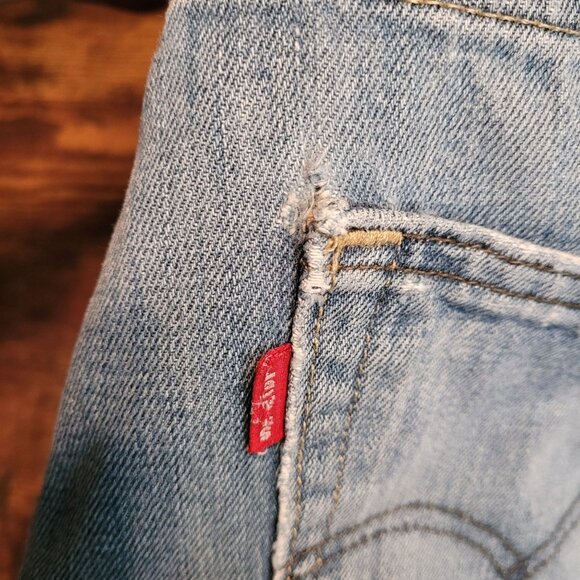 Levi's Jeans 32x30 Slim Bootcut 527 Ripped Medium Light Wash Cotton Western - Picture 4 of 11